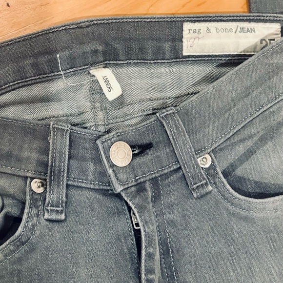 Rag and Bone Gray or Buxton Denim Jeans Size 25 Skinny - Picture 6 of 10